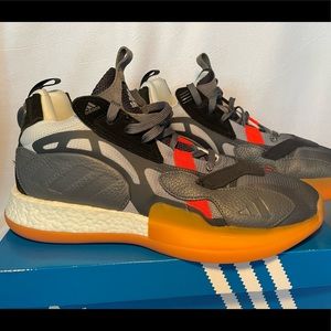 Adidas Zone Boost Mens Size 11